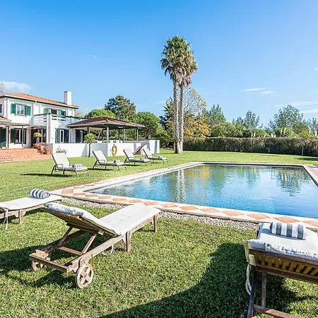 Praia Das Macas Sleeps 14 With Pool Adraga