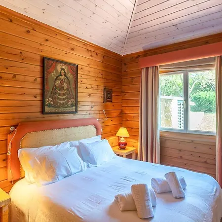 Praia Das Macas Sleeps 14 With Pool ヴィラ *